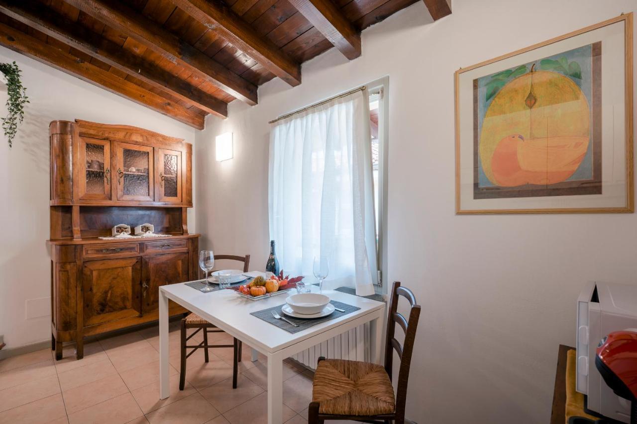 Lovely Mansard Iseo Portelle Holiday With Private Parking And Bike Storage Eksteriør bilde